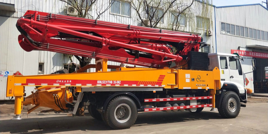 水泥價格波動對小型（xíng）泵車的影響