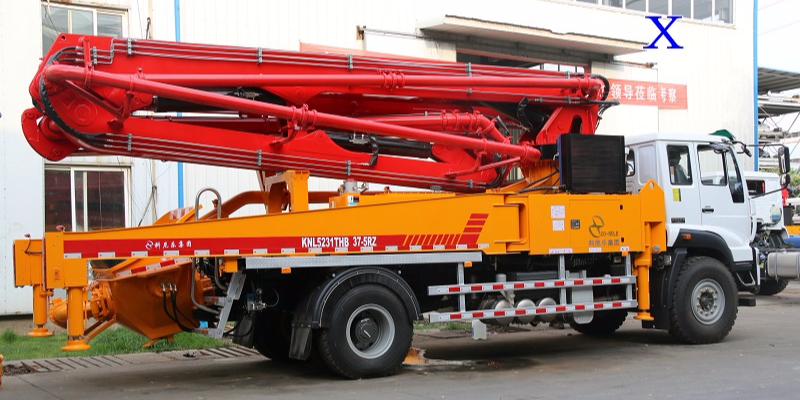 小型泵車安然度（dù）過（guò）炎熱夏季的方法（一）