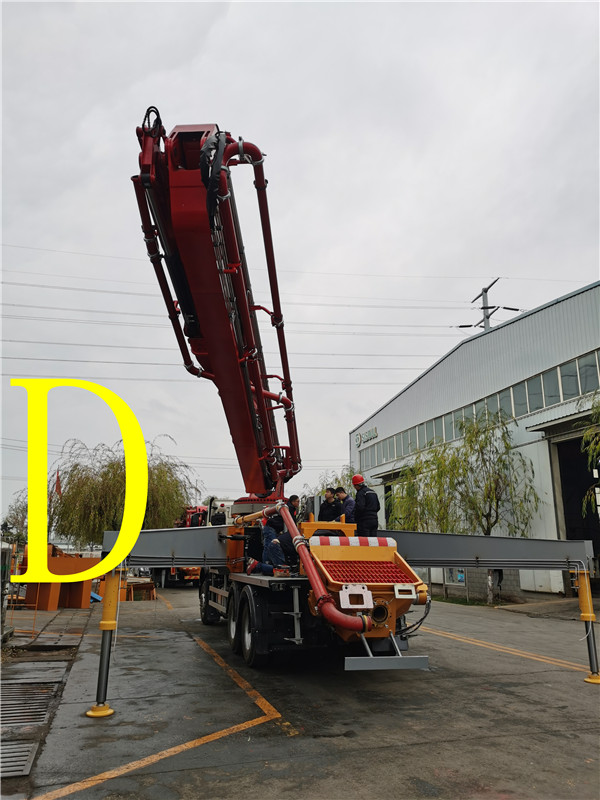 青島混凝土泵車價格 (32)