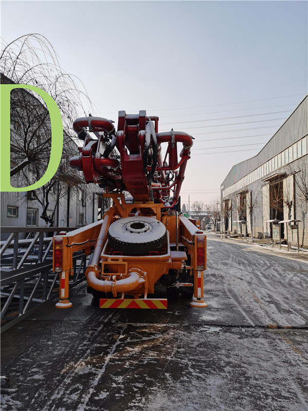 青（qīng）島混凝土泵車價格 (2)