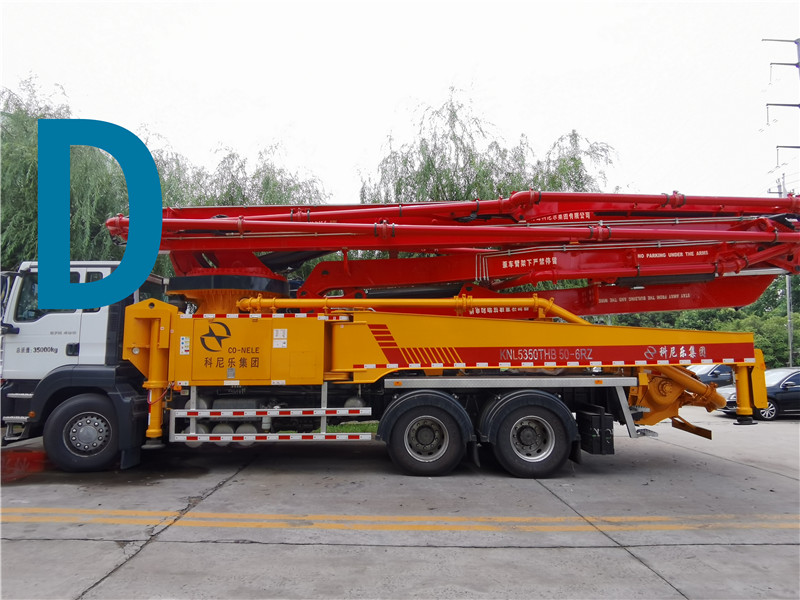 青島混凝土泵車價格 (1)