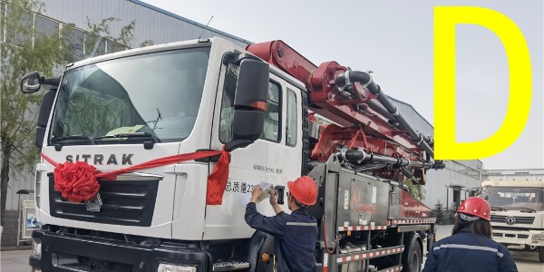 混凝土澆築時必須使用機械設備進行振搗