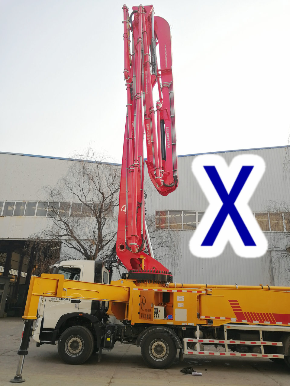 青島（dǎo）小（xiǎo）型混凝土泵車價格