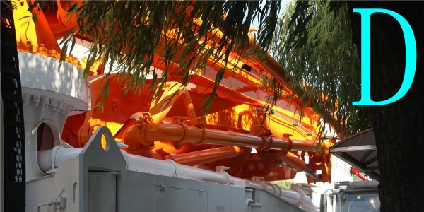 小型混凝土泵車冒黑煙？哪（nǎ）裏出了問題？