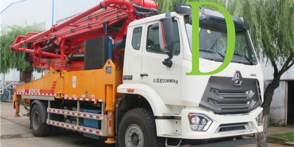 商品混凝土要用什麽樣的（de）泵（bèng）車泵送比較好？