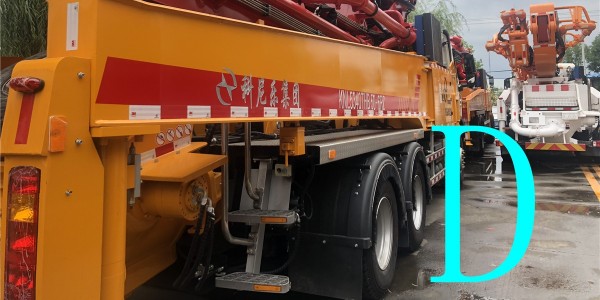 您日常最應該重視小型混凝土泵車哪幾個（gè）部件（二）？