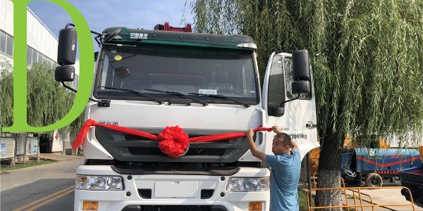 混（hún）凝土泵的（de）砼如何拌製、運輸、澆築？