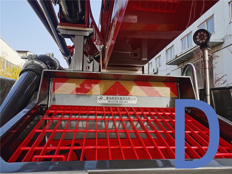 青島混（hún）凝土泵（bèng）車價格 (33)