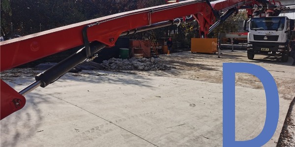 關於長臂泵車（chē）操作還需要注意哪（nǎ）些問題？