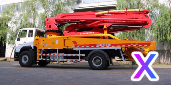 小型混凝土（tǔ）泵車泵管清潔小（xiǎo）妙招——科尼樂