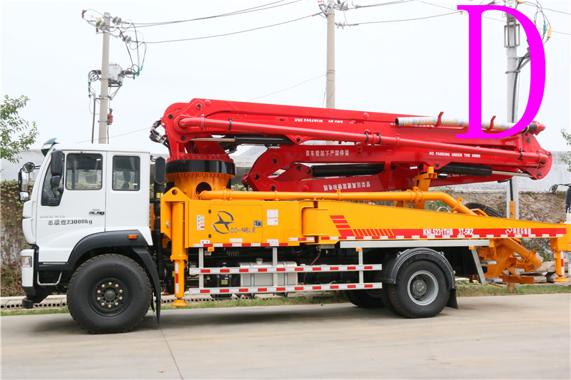 青島小型混凝（níng）土泵車價格 (8)