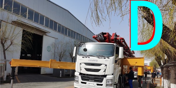 泵車砼（tóng）泵送過程中，要（yào）常（cháng）觀察壓力表